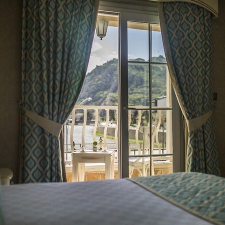 Hatunca Otel & Restaurant Амася Екстериор снимка