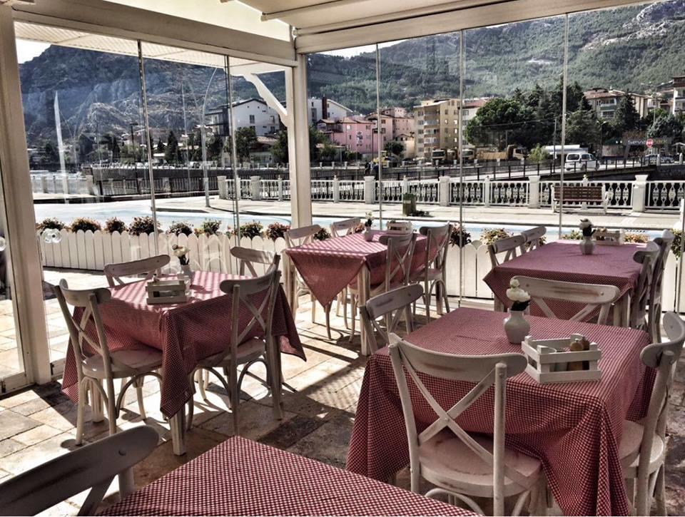 Hatunca Otel & Restaurant Амася Екстериор снимка
